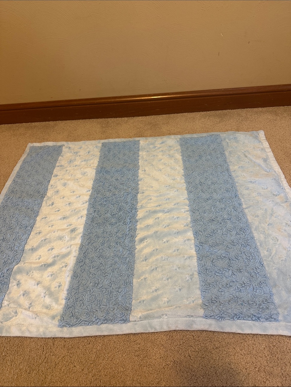 Baby Blue and White Soft Minky Baby Blanket - Kids Other
